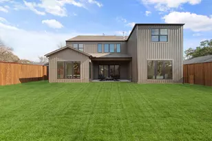 10553 Cromwell Dr, Dallas, TX 75229 - Photo 2