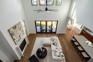 10553 Cromwell Dr, Dallas, TX 75229 - Photo 10