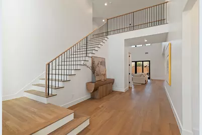 10553 Cromwell Drive, Dallas, TX 75229 - Photo 18