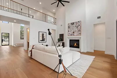 10553 Cromwell Drive, Dallas, TX 75229 - Photo 24