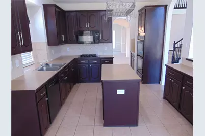 1823 Wildwood Lane, Glenn Heights, TX 75154 - Photo 18