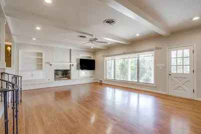 2400 Winton Terrace W, Fort Worth, TX 76109 - Photo 20