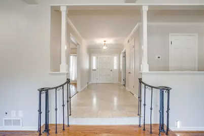 2400 Winton Terrace W, Fort Worth, TX 76109 - Photo 4