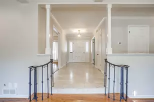 2400 Winton Terrace W, Fort Worth, TX 76109 - Photo 4