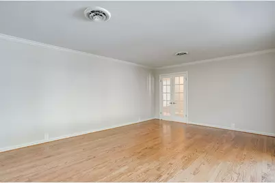 2400 Winton Terrace W, Fort Worth, TX 76109 - Photo 6