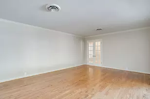 2400 Winton Terrace W, Fort Worth, TX 76109 - Photo 6