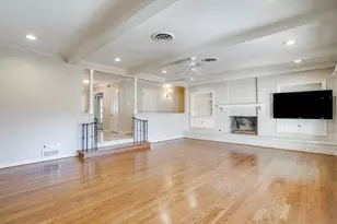 2400 Winton Terrace W, Fort Worth, TX 76109 - Photo 18