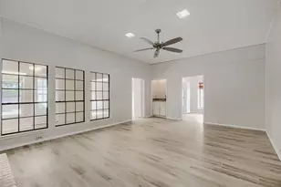 1202 E Berkeley Dr, Richardson, TX 75081 - Photo 8