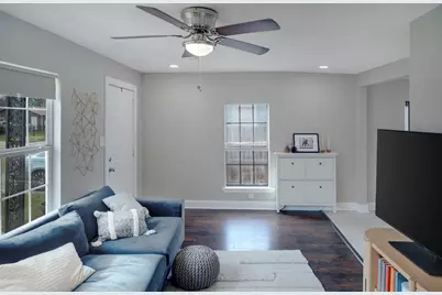 4029 Knox Street, Fort Worth, TX 76119 - Photo 16