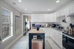 4029 Knox St, Fort Worth, TX 76119 - Photo 6