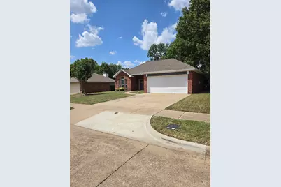 7 Saint Charles Place, Midlothian, TX 76065 - Photo 2