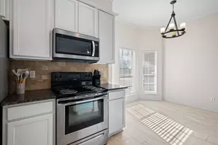 7 St Charles Pl, Midlothian, TX 76065 - Photo 10