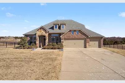108 Fallen Oak Drive, McKinney, TX 75071 - Photo 2