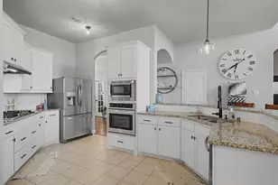 108 Fallen Oak Dr, McKinney, TX 75071 - Photo 12