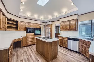 3005 Saddlehead Dr, Plano, TX 75075 - Photo 4