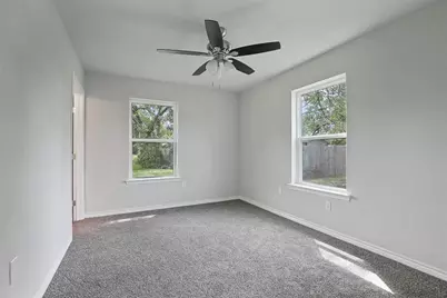 317 Jones Street, Bonham, TX 75418 - Photo 8