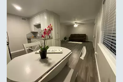 1214 Baylor Avenue #105, Waco, TX 76706 - Photo 8