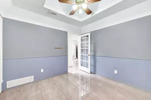 501 Colgate Dr, Lancaster, TX 75134 - Photo 10