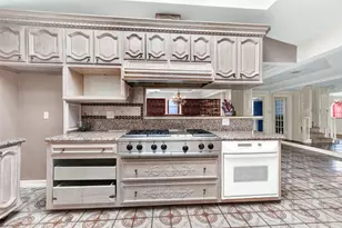 501 Colgate Dr, Lancaster, TX 75134 - Photo 6