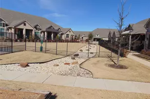 2649 Chardonnay Ct, Grand Prairie, TX 75054 - Photo 22