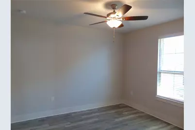 2649 Chardonnay Court, Grand Prairie, TX 75054 - Photo 16