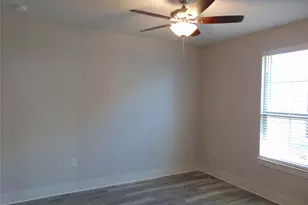 2649 Chardonnay Ct, Grand Prairie, TX 75054 - Photo 16