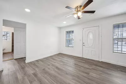 3847 Stalcup Road, Fort Worth, TX 76119 - Photo 8