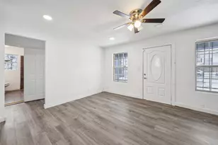 3847 Stalcup Rd, Fort Worth, TX 76119 - Photo 8