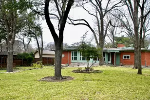 9762 Twin Creek Dr, Dallas, TX 75228 - Photo 20