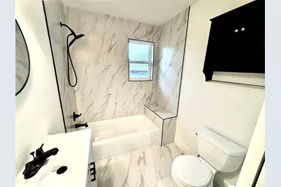 9762 Twin Creek Drive, Dallas, TX 75228 - Photo 18