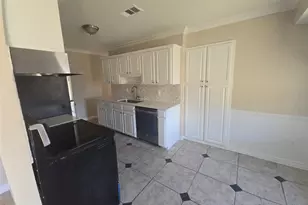 2429 Salmon, Irving, TX 75062 - Photo 14