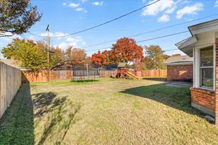 1913 Yucca Trail, Hurst, TX 76054 - Photo 16