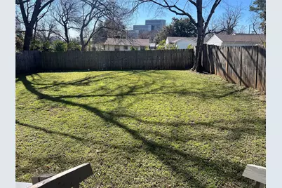 1840 Prairie View Drive, Dallas, TX 75235 - Photo 16