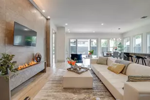 3732 Valley Ridge Rd, Dallas, TX 75220 - Photo 10