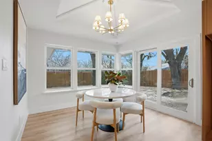 7728 Lemmonwood Dr, Dallas, TX 75231 - Photo 20