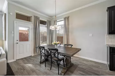 1310 Venezia Lane, Lewisville, TX 75077 - Photo 10