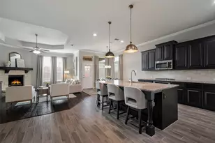 1310 Venezia Ln, Lewisville, TX 75077 - Photo 4