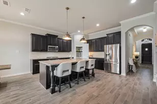 1310 Venezia Ln, Lewisville, TX 75077 - Photo 8