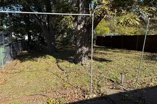 1321 Lakewood Dr, Garland, TX 75040 - Photo 8