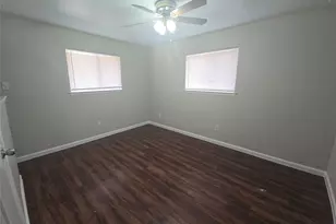 2900 Laramie St, Irving, TX 75062 - Photo 14