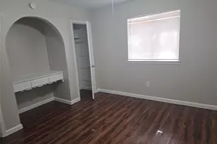 2900 Laramie St, Irving, TX 75062 - Photo 12