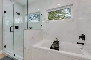 529 Pebblecreek Dr, Garland, TX 75040 - Photo 16