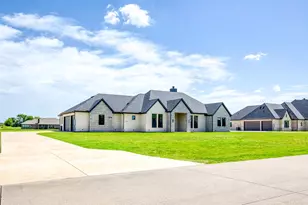 1333 Canyon Lake Rd, Wills Point, TX 75169 - Photo 2