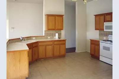 10312 Lake Park Drive, Fort Worth, TX 76053 - Photo 6