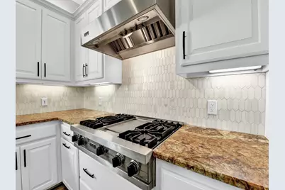 6000 Justine Court, Granbury, TX 76049 - Photo 12