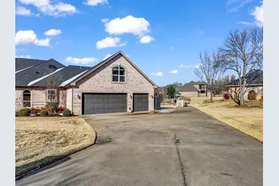 6000 Justine Court, Granbury, TX 76049 - Photo 6