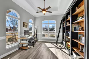 6000 Justine Ct, Granbury, TX 76049 - Photo 8