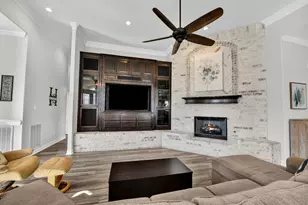 6000 Justine Ct, Granbury, TX 76049 - Photo 8