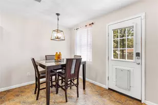 925 Brooks Dr, Cedar Hill, TX 75104 - Photo 8