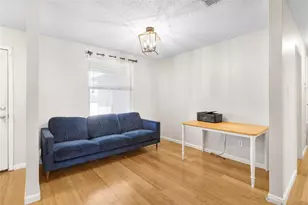 925 Brooks Dr, Cedar Hill, TX 75104 - Photo 4